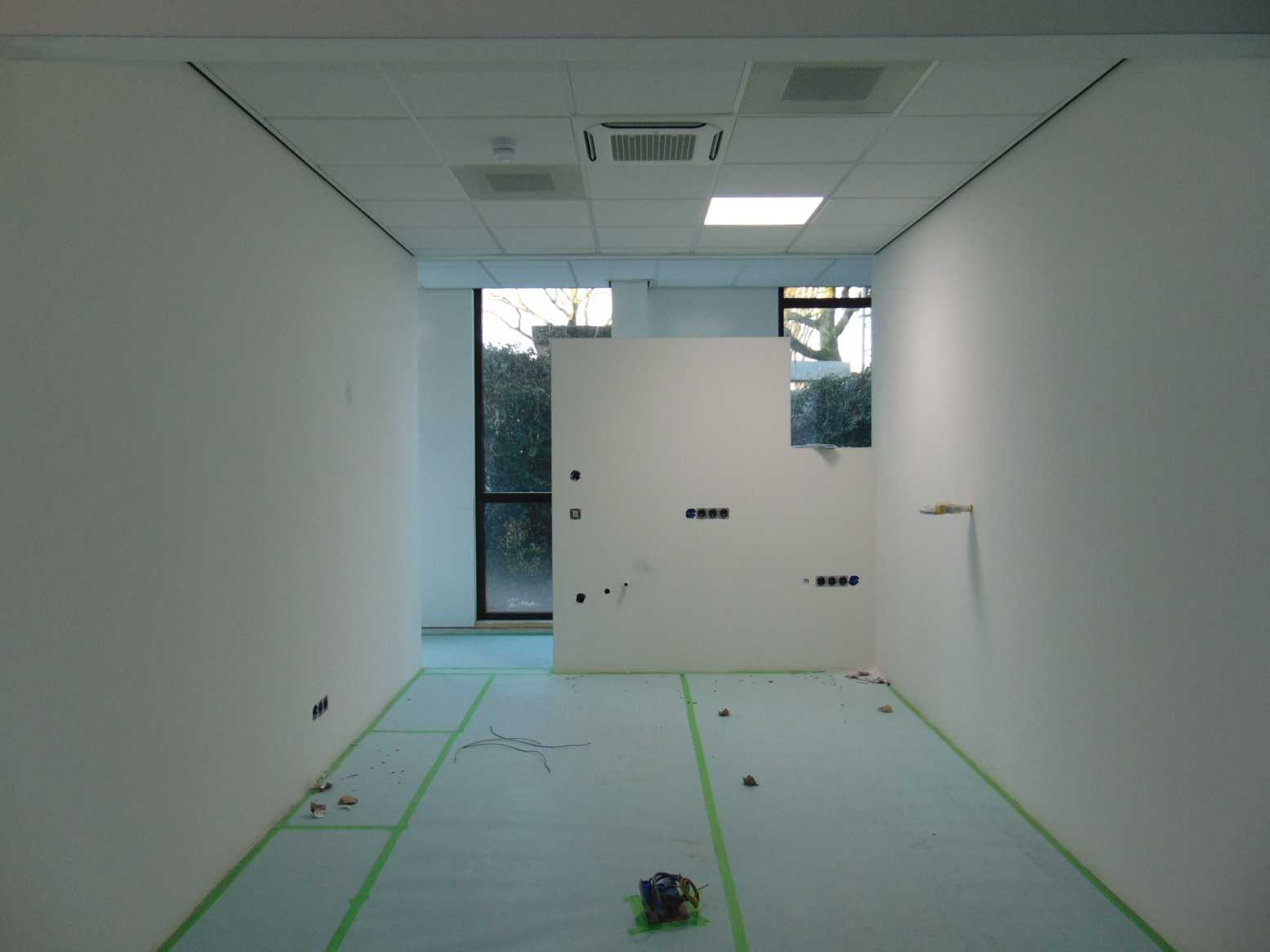 Hygiënische plafondpanelen zorginstelling